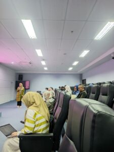 photo_6237842065434199841_y